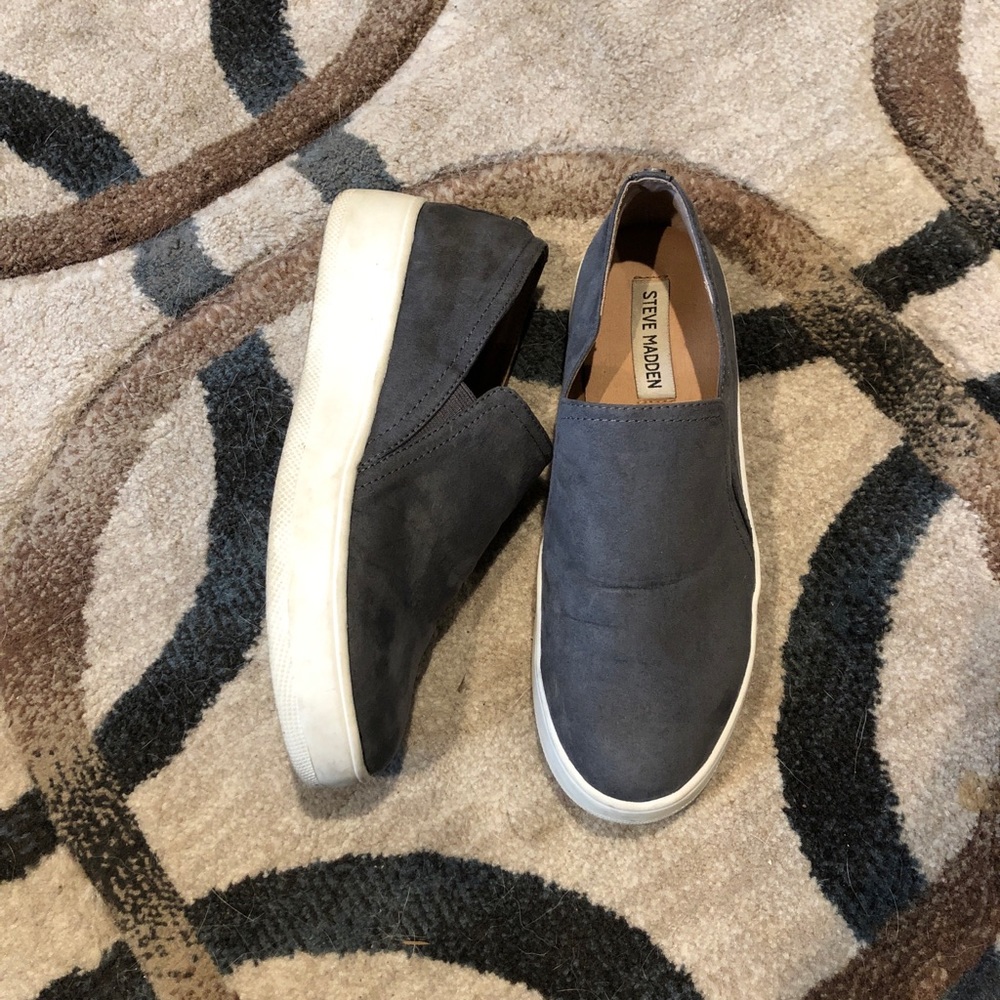 Steve Maddens Blue Slip Ons